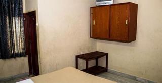 Hotel Sri Sai Residency Tirupati Exterior foto